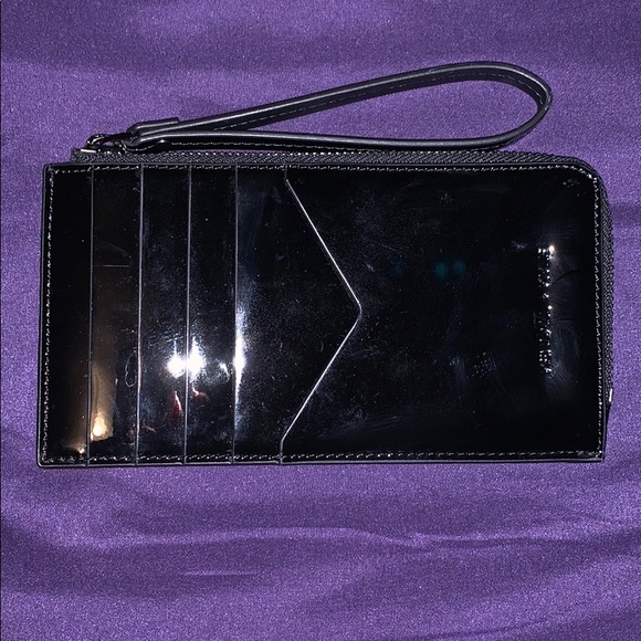 Kendall + Kylie Card Wristlet - Picture 1 of 8